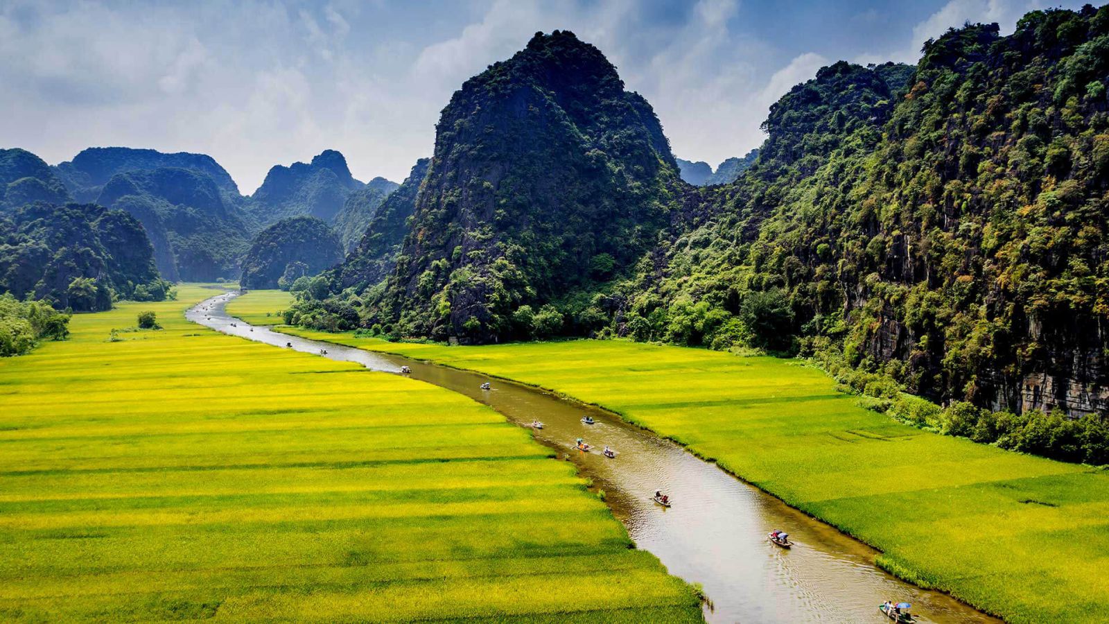 Top 5 địa điểm du lịch Ninh Bình tới một lần là mê